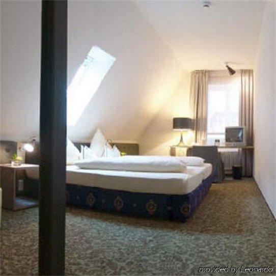 Hotel Lehmeier 노이막트인더오버팔츠 객실 사진