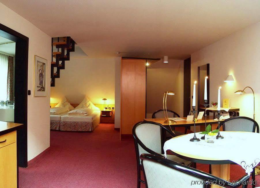 Hotel Lehmeier 노이막트인더오버팔츠 객실 사진